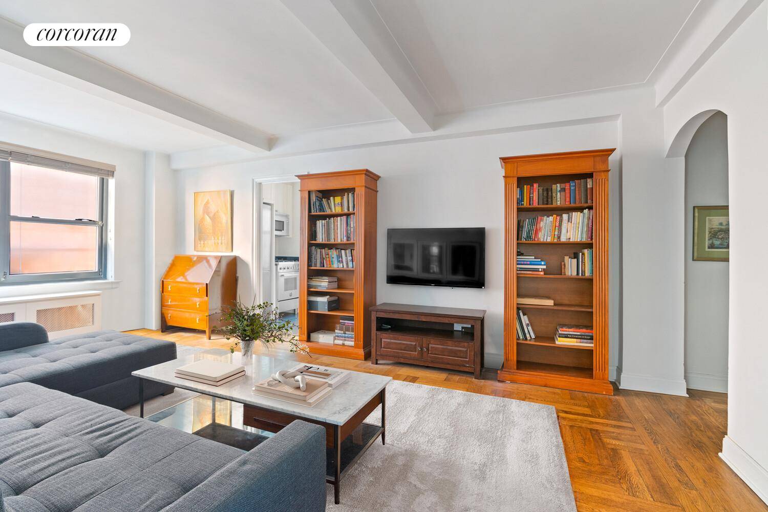 Manhattan, NY 10021,245 E 72ND Street #6E