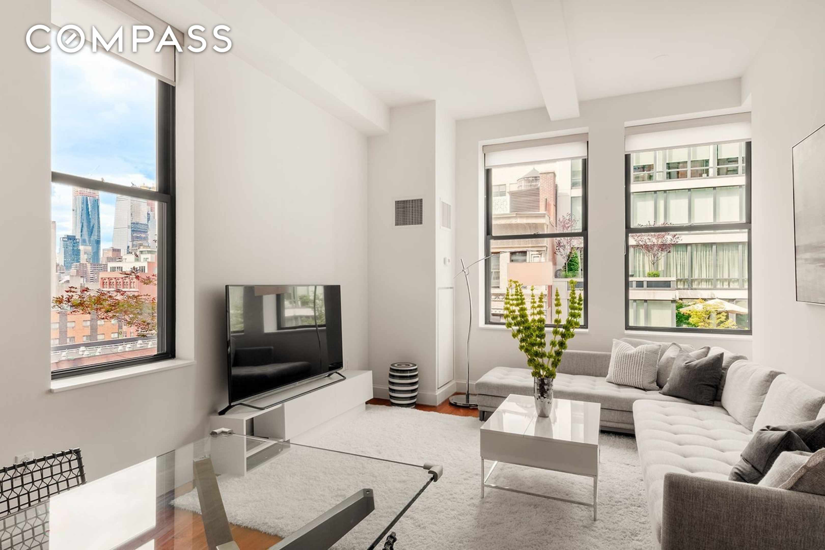 Manhattan, NY 10011,140 W 22nd Street #9A