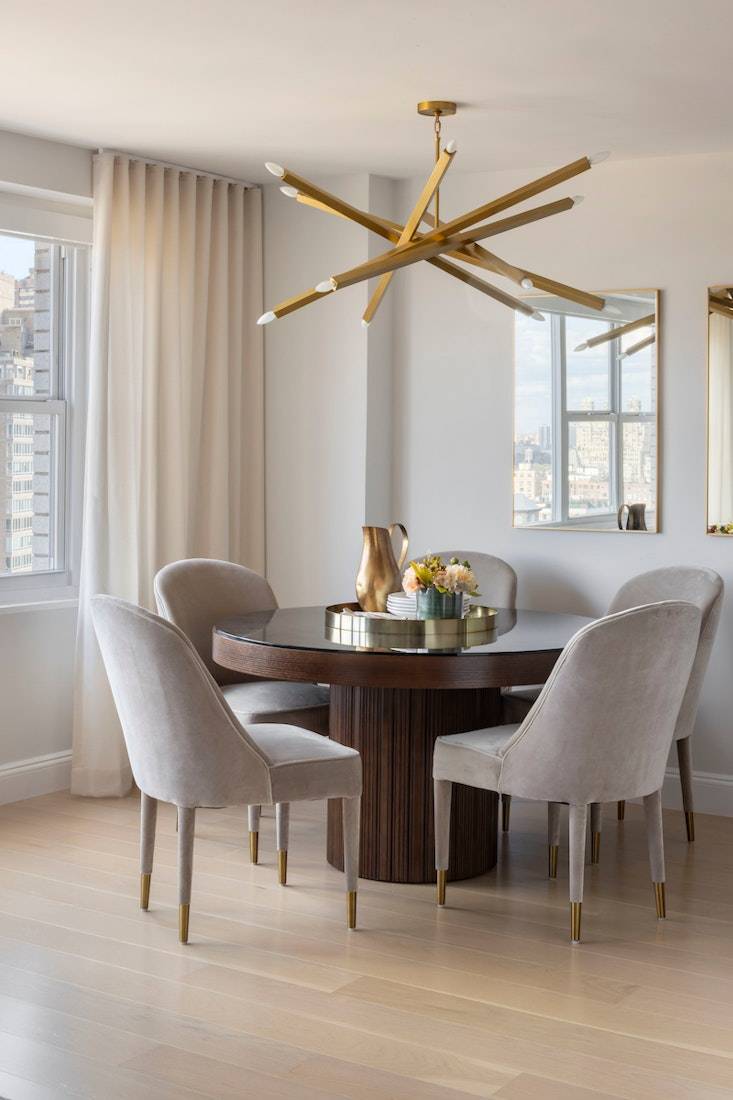 Manhattan, NY 10023,155 W 68TH Street #1506