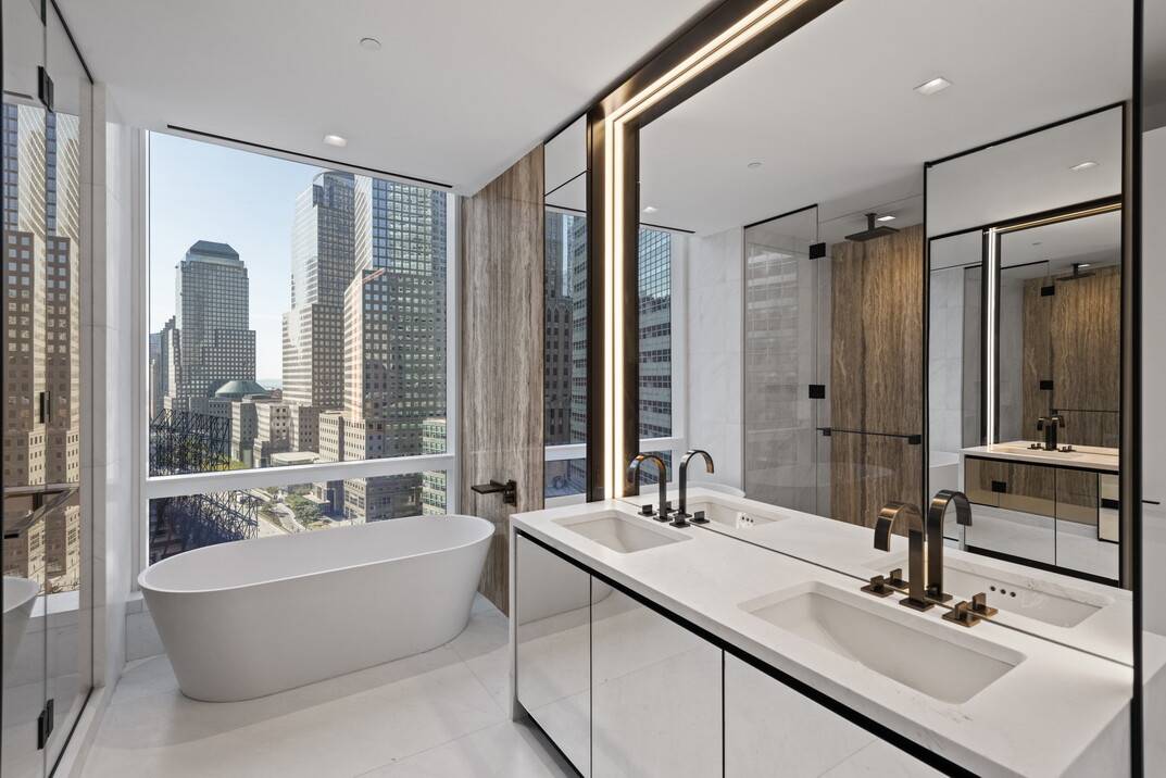 Manhattan, NY 10007,111 MURRAY Street #19B