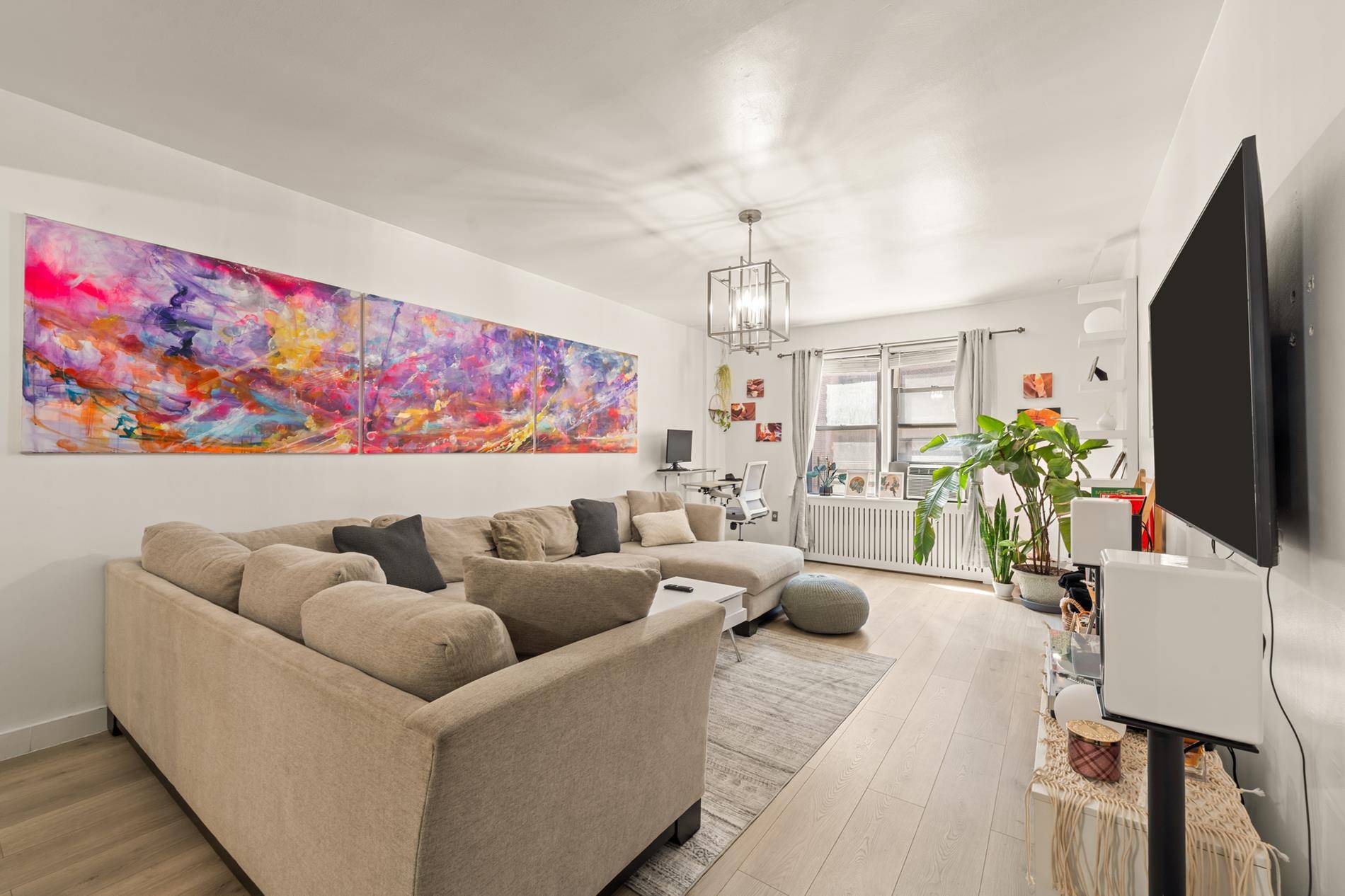 Queens, NY 11372,37-20 87th Street #2-G