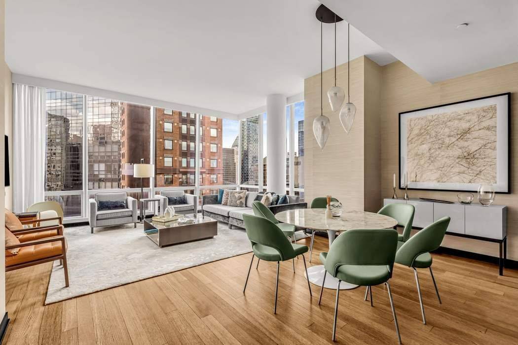 Manhattan, NY 10019,157 W 57th Street #35E