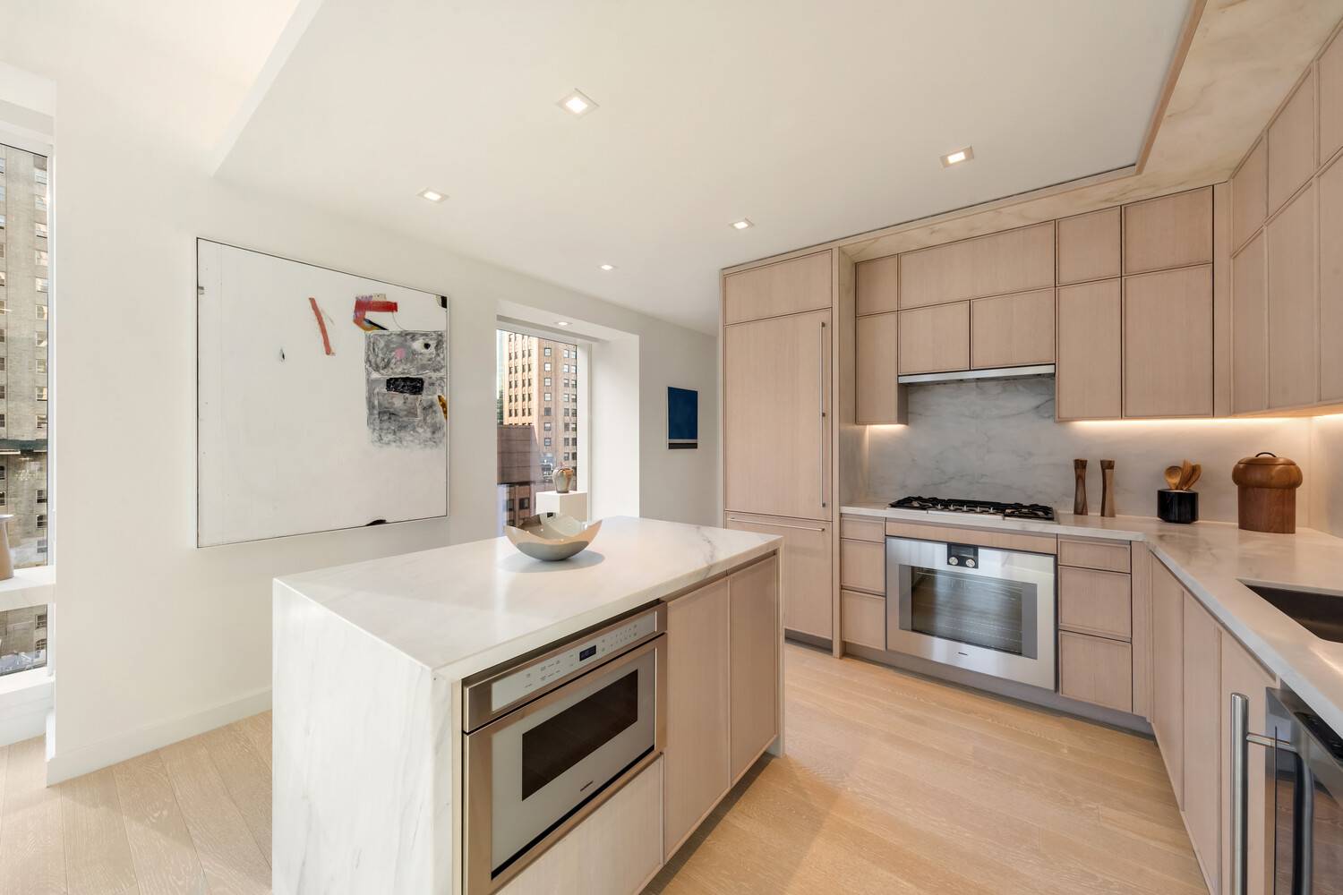 Manhattan, NY 10022,138 E 50TH Street #31A