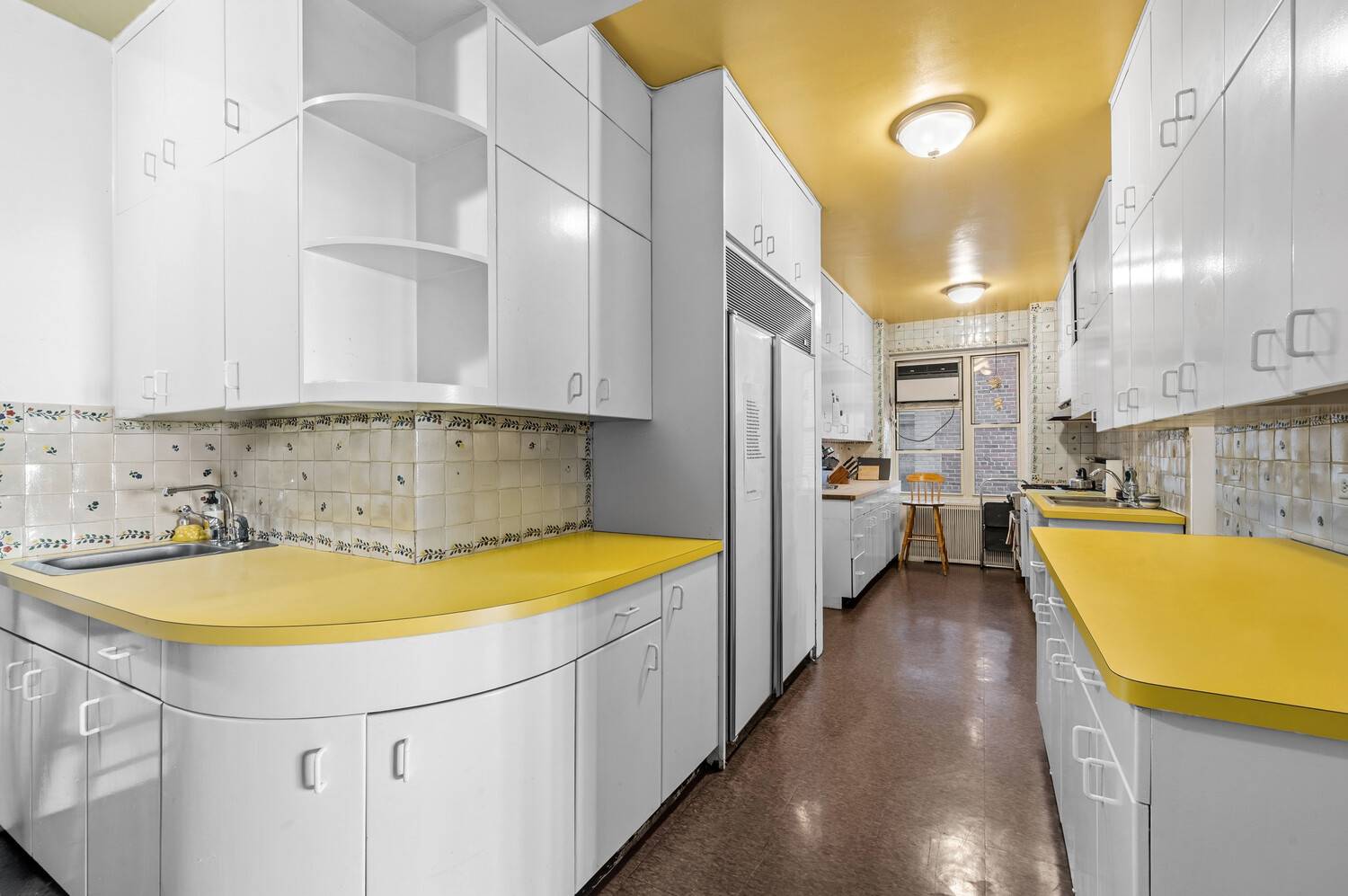 Manhattan, NY 10028,130 E END Avenue #6A