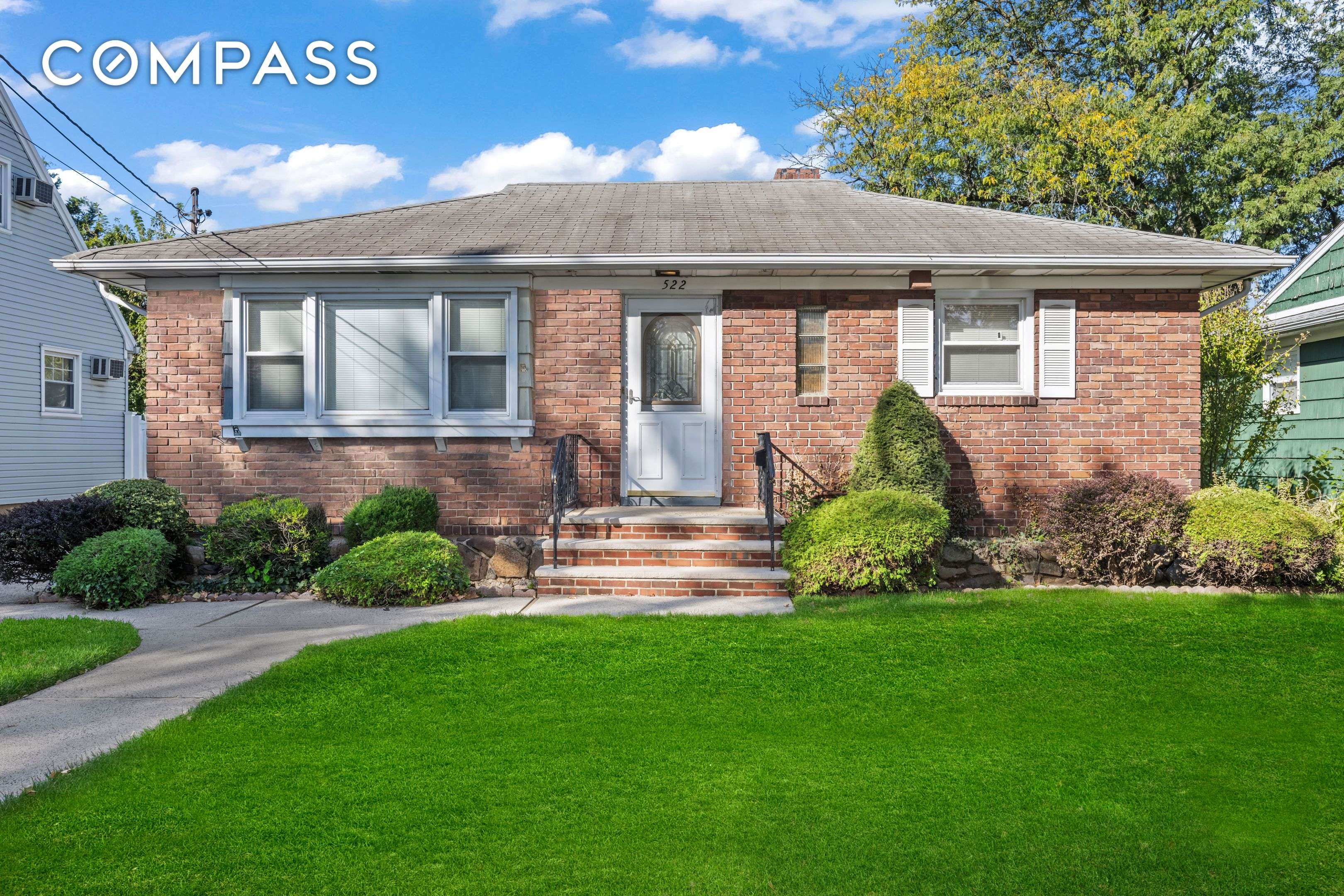 Statenisland, NY 10314,522 Stewart Avenue