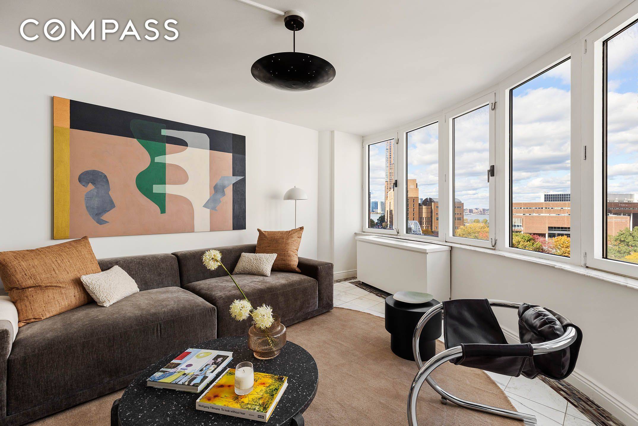 Manhattan, NY 10007,295 Greenwich Street #8/9H