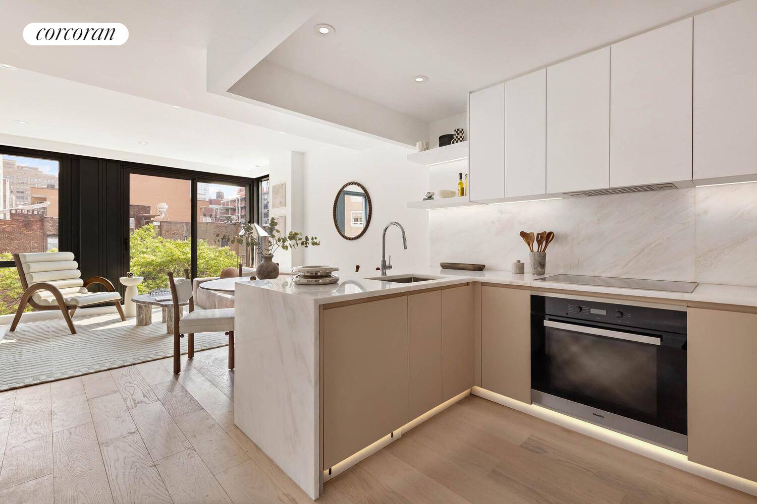 Manhattan, NY 10018,355 W 39TH Street #4A