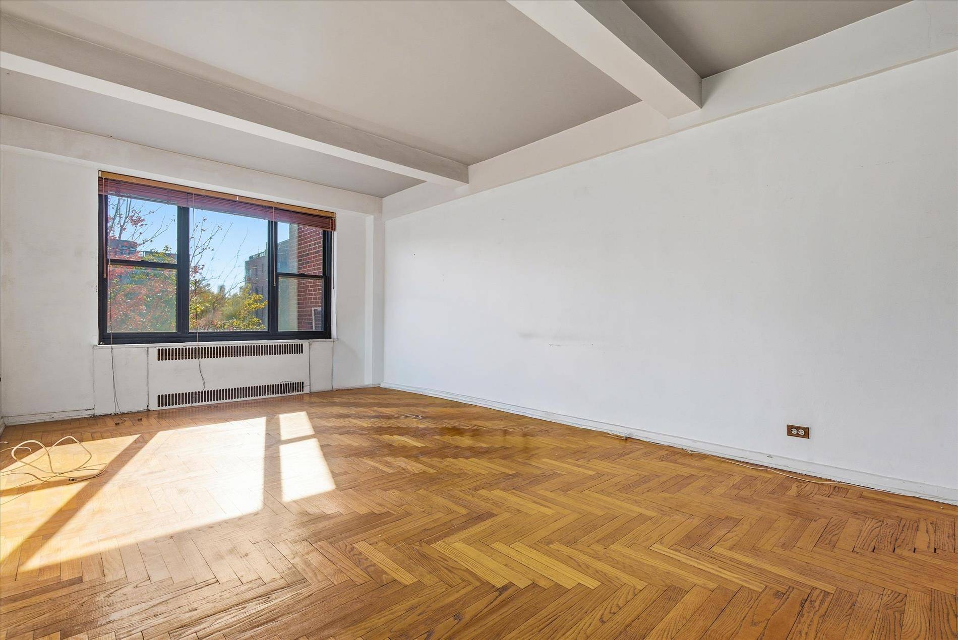 Manhattan, NY 10034,62 Park Terrace W #A-77