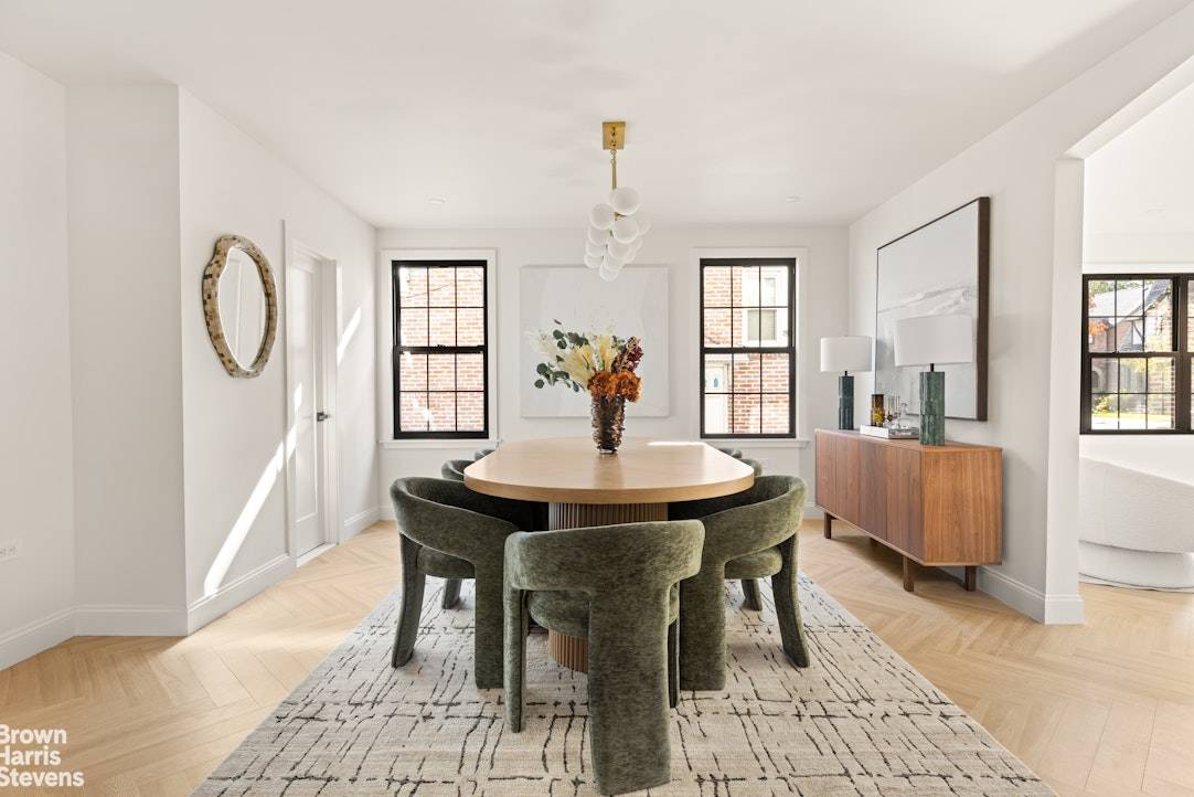 Queens, NY 00000,85-15 WAREHAM Place