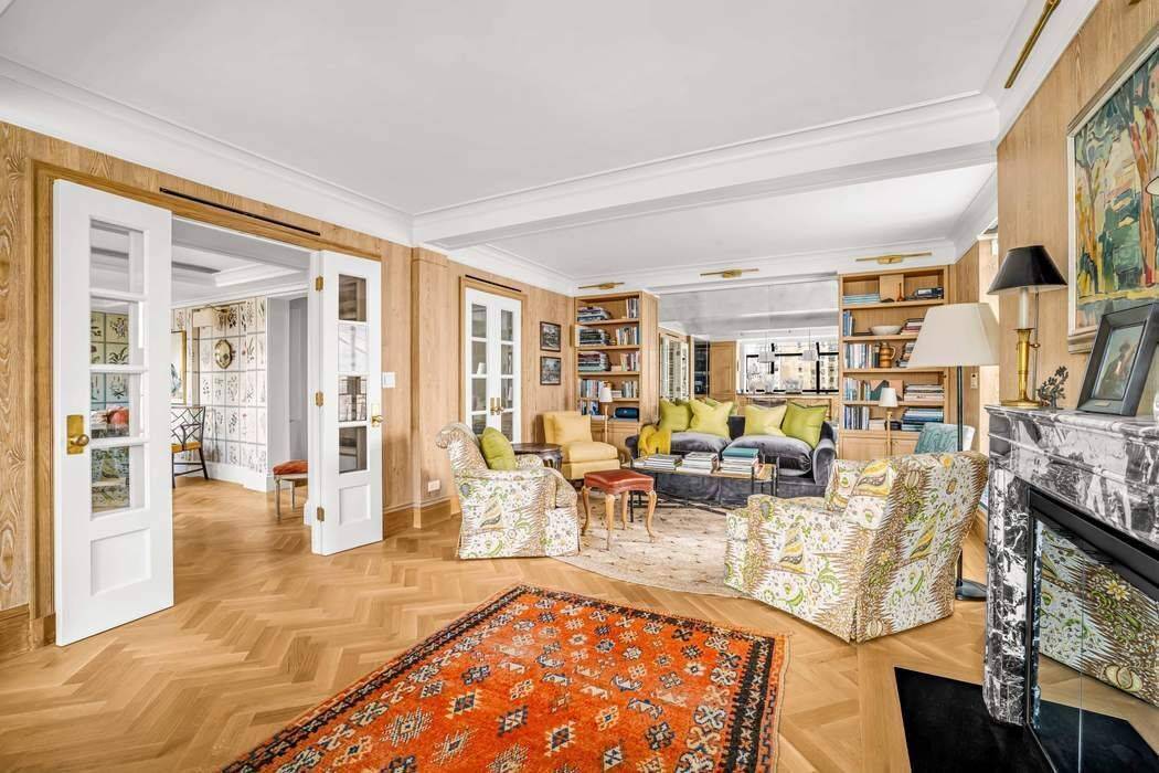 Manhattan, NY 10065,44 E 67th Street #11D