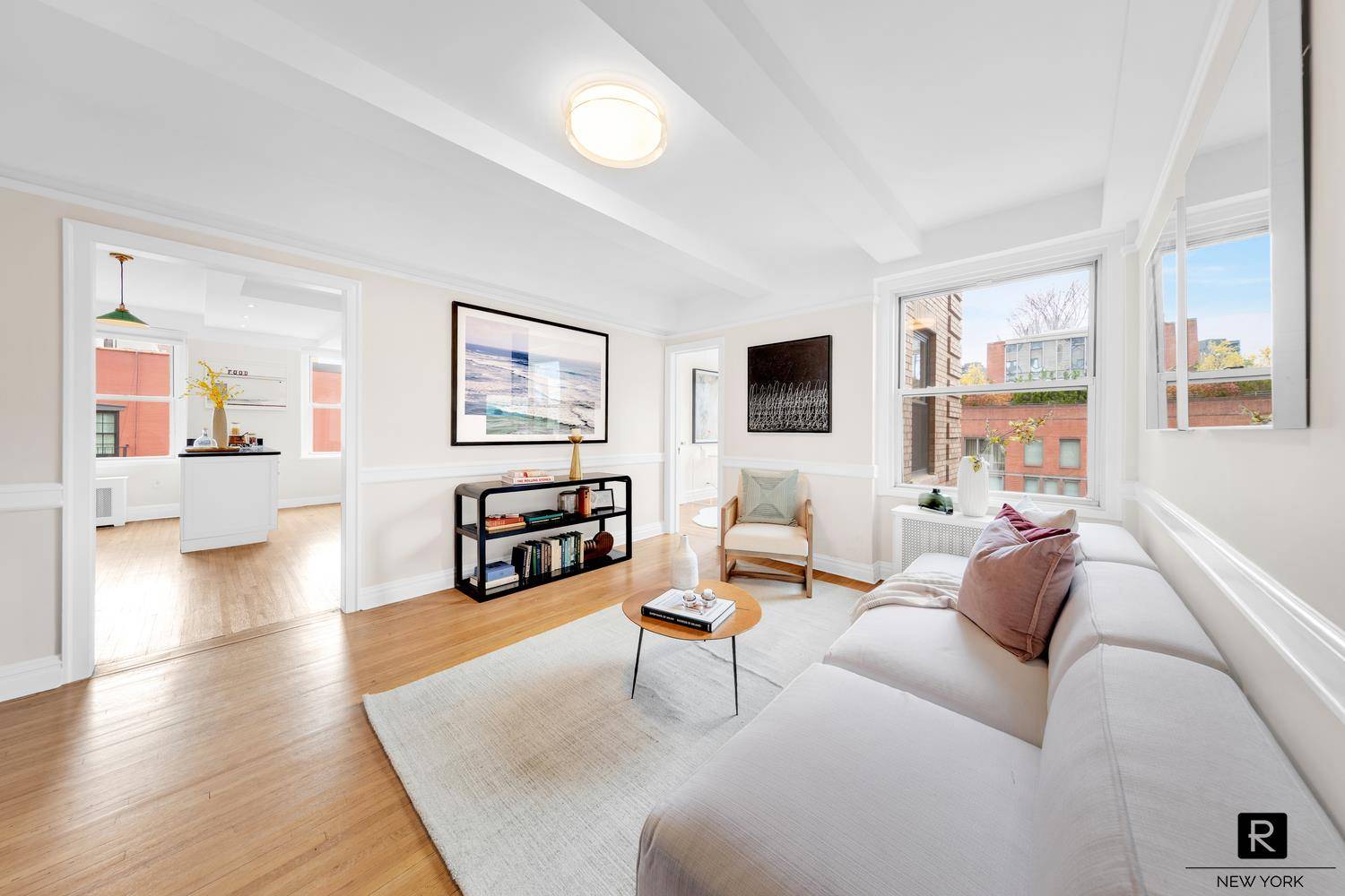 Manhattan, NY 10011,365 W 20th Street #6-DE