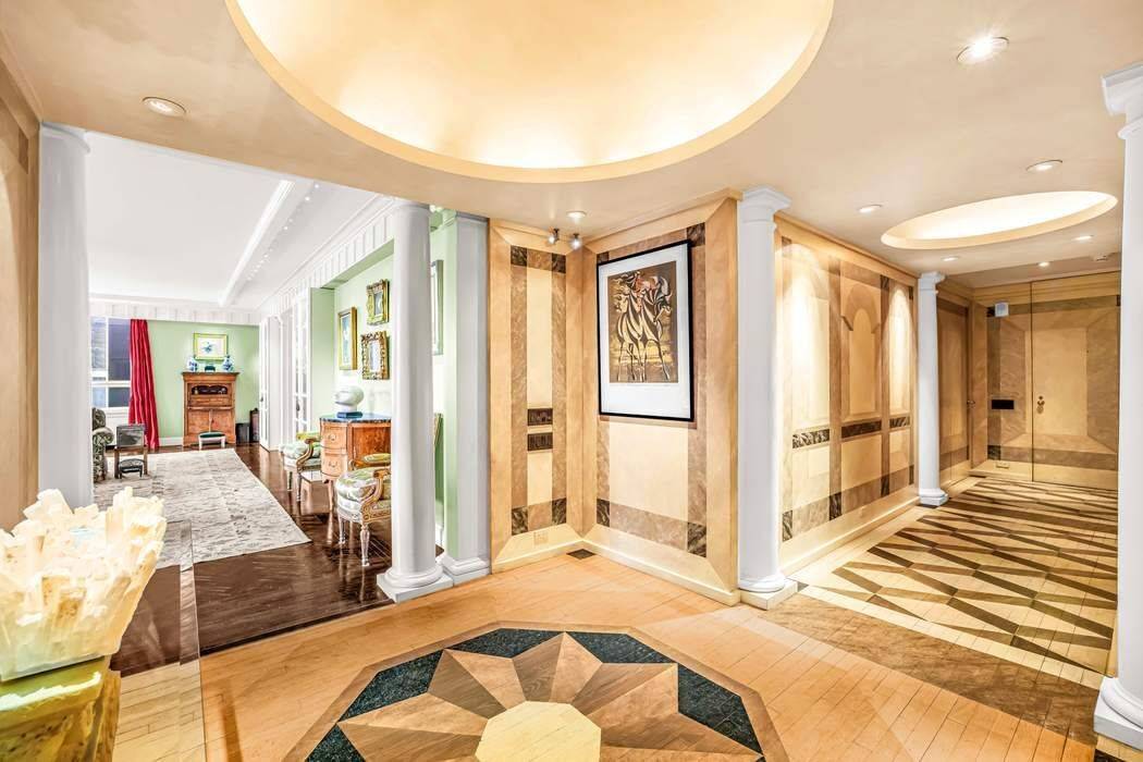 Manhattan, NY 10019,15 W 53rd Street #30BC