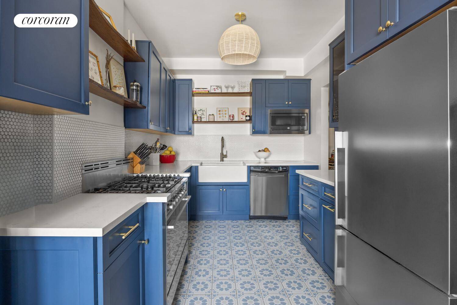 Brooklyn, NY 11218,303 BEVERLEY Road #9K