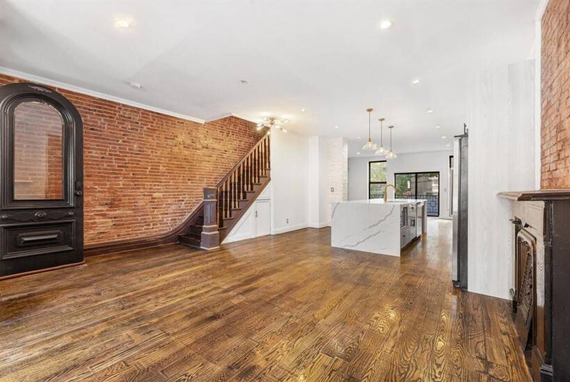 Brooklyn, NY 11216,308 CLIFTON Place