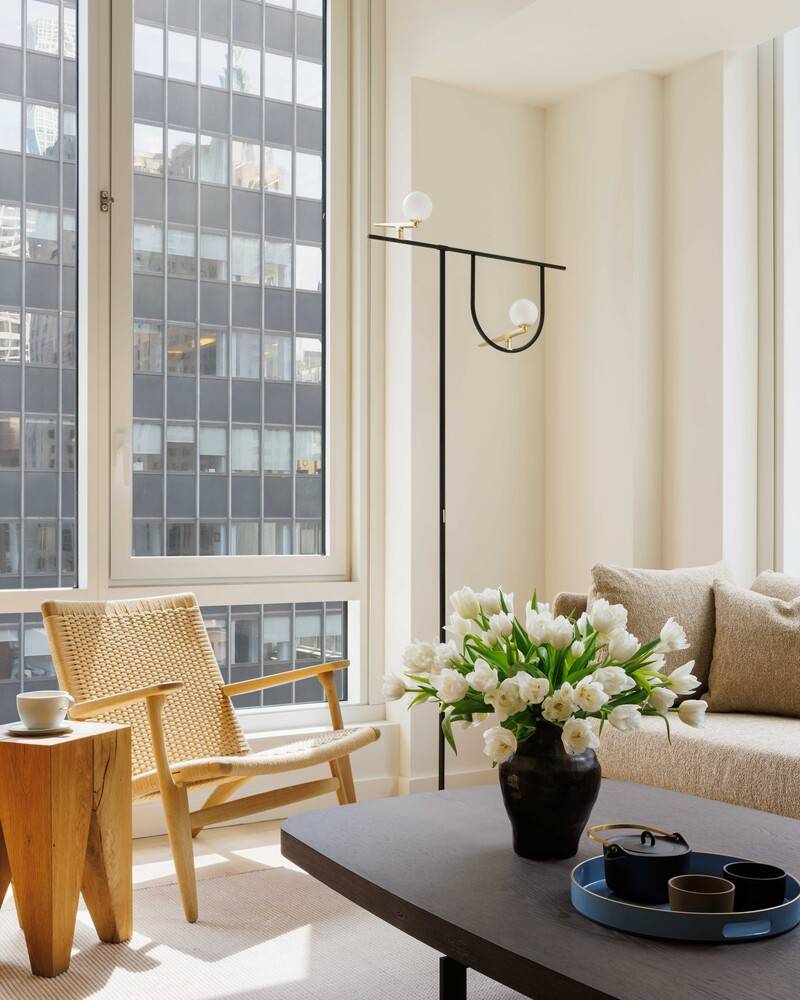 Manhattan, NY 10017,135 E 47TH Street #18G