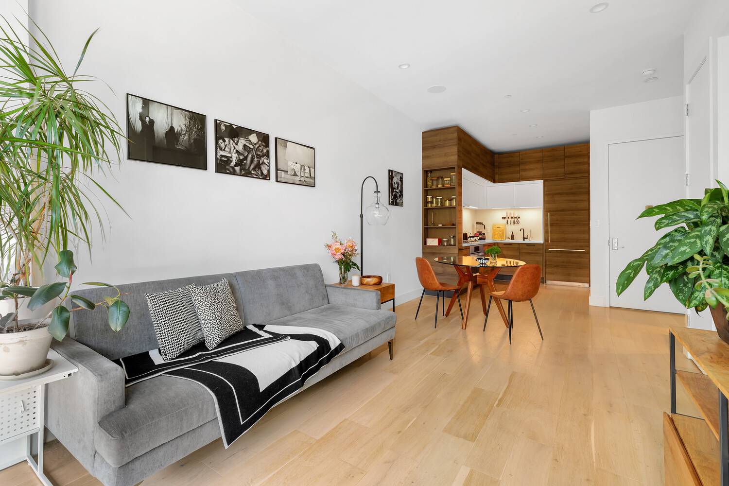 Brooklyn, NY 11216,134 QUINCY Street #2A