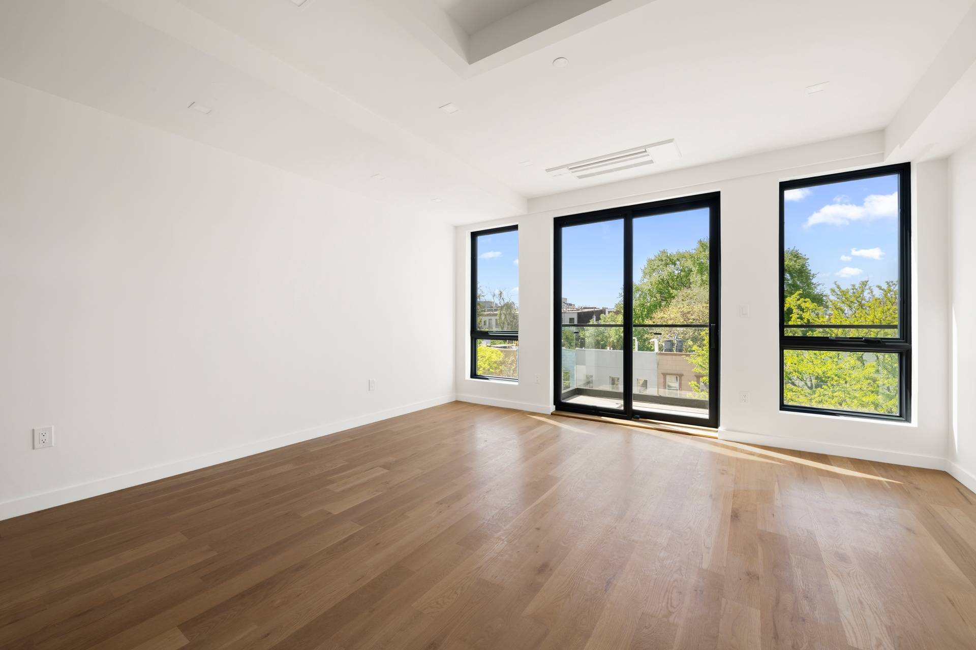 Brooklyn, NY 11221,78 Harman Street #4-F