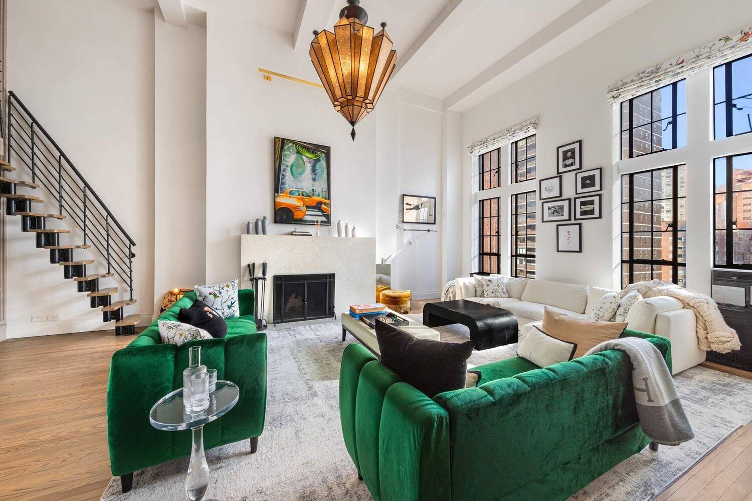 Manhattan, NY 10019,340 W 57TH Street #14D