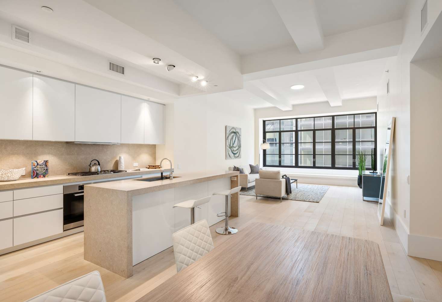 Manhattan, NY 10016,404 PARK Avenue S #8D