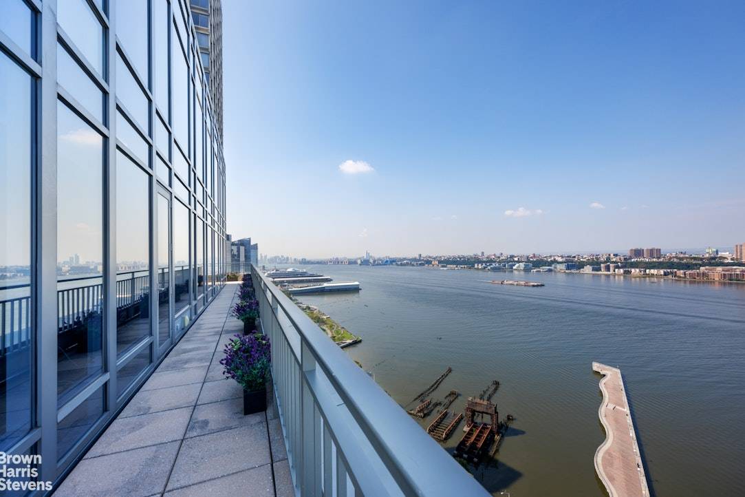 Manhattan, NY 10069,220 RIVERSIDE Boulevard #29A