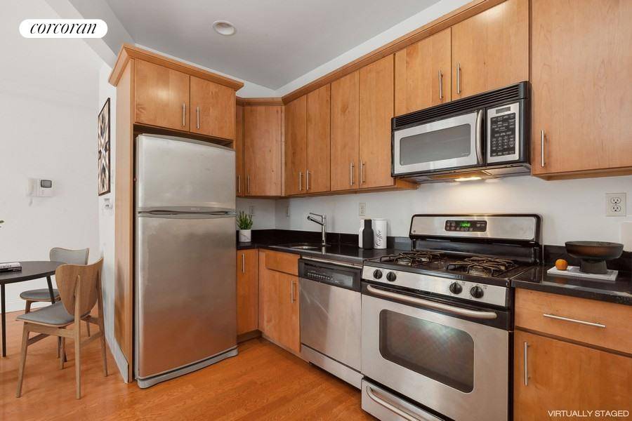 Brooklyn, NY 11238,13 IRVING Place #2B