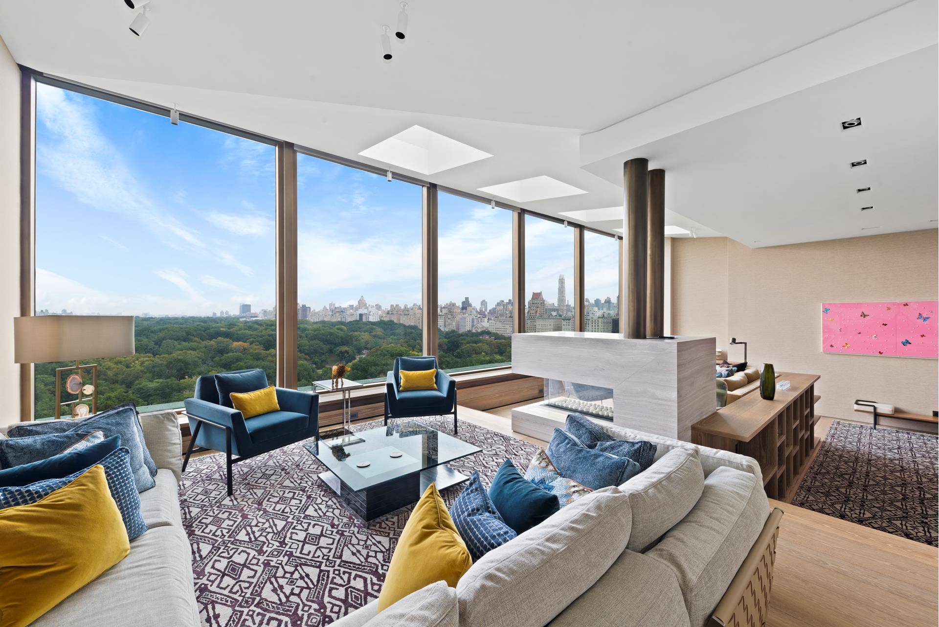 Manhattan, NY 10019,128 CENTRAL Park S #PH