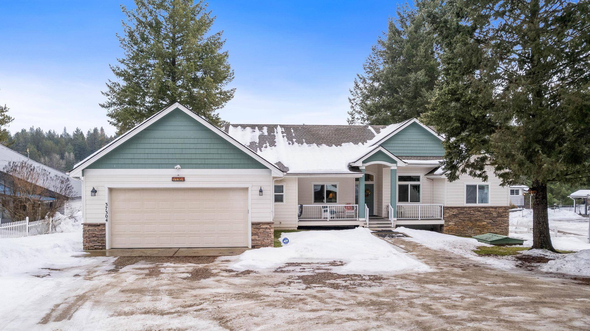 Elk, WA 99009,37304 N Lakeside Ln