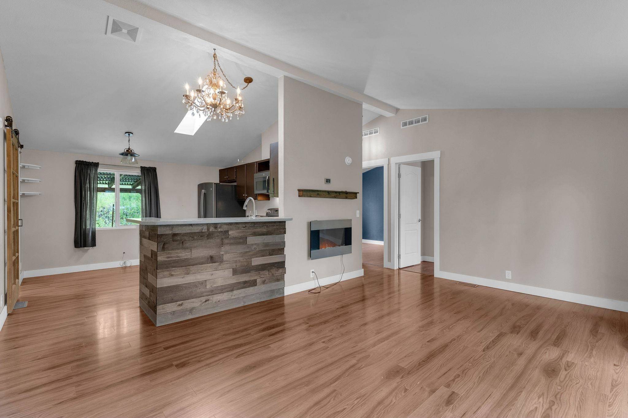 Rockford, WA 99030,310 S River St