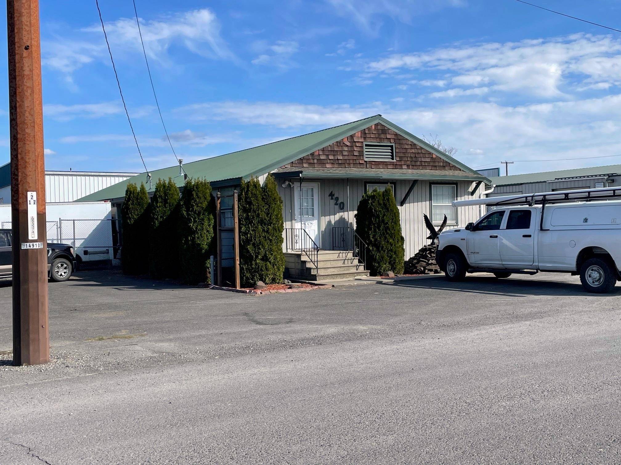 Spokane Valley, WA 99212,420 & 410 N Lake Rd