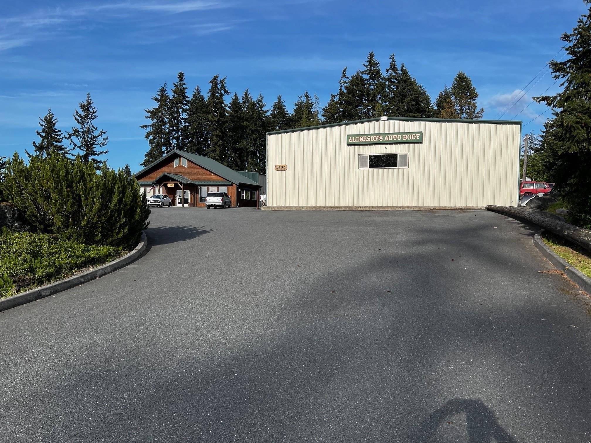 Other, WA 98363,1935 W Edgewater Dr