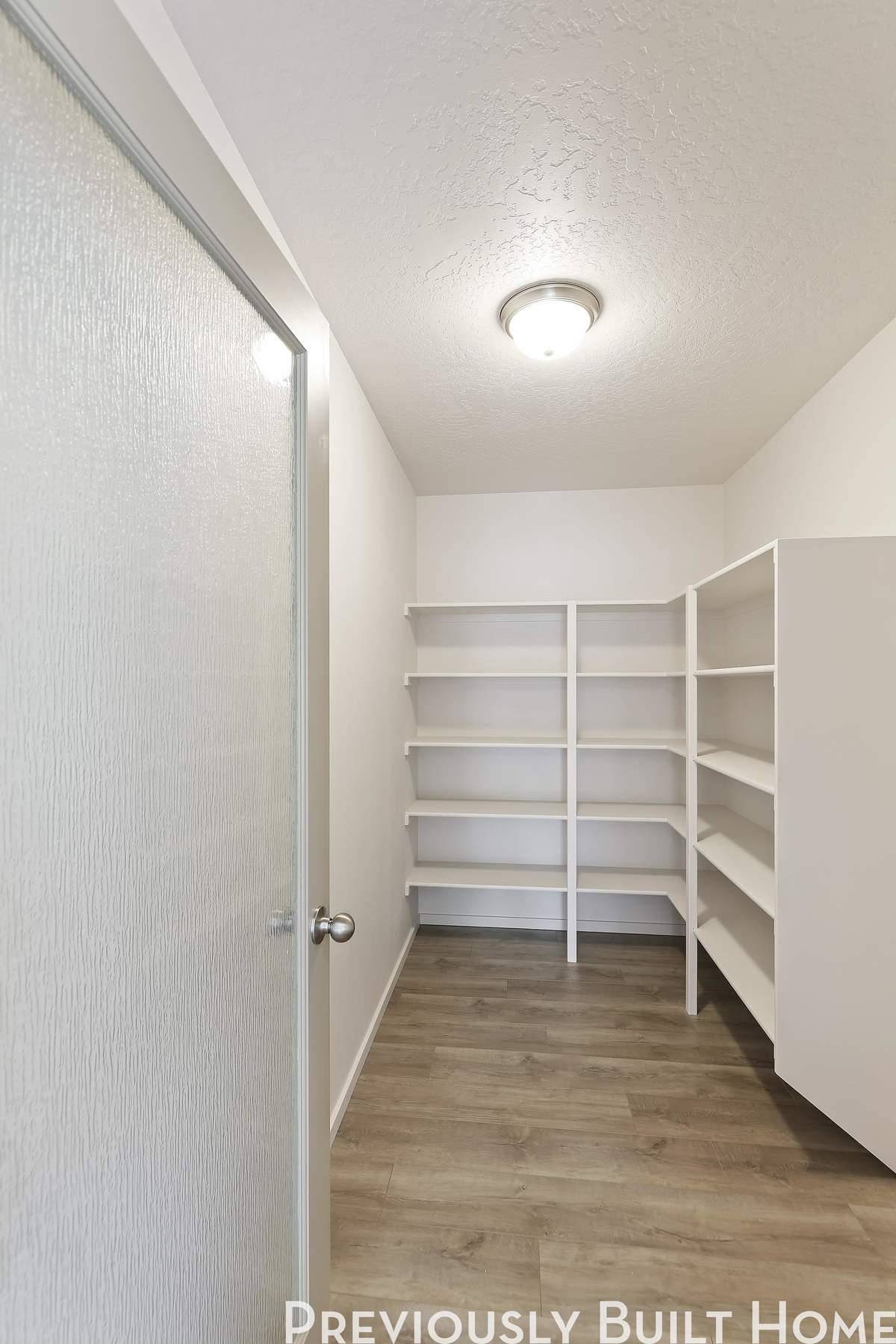 Spokane Valley, WA 99016,18717 E Riverside St