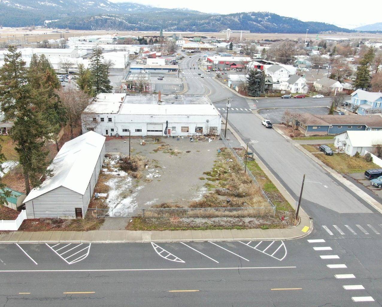 Colville, WA 99114-0000,480 N Main St #16X East 5th Ave.