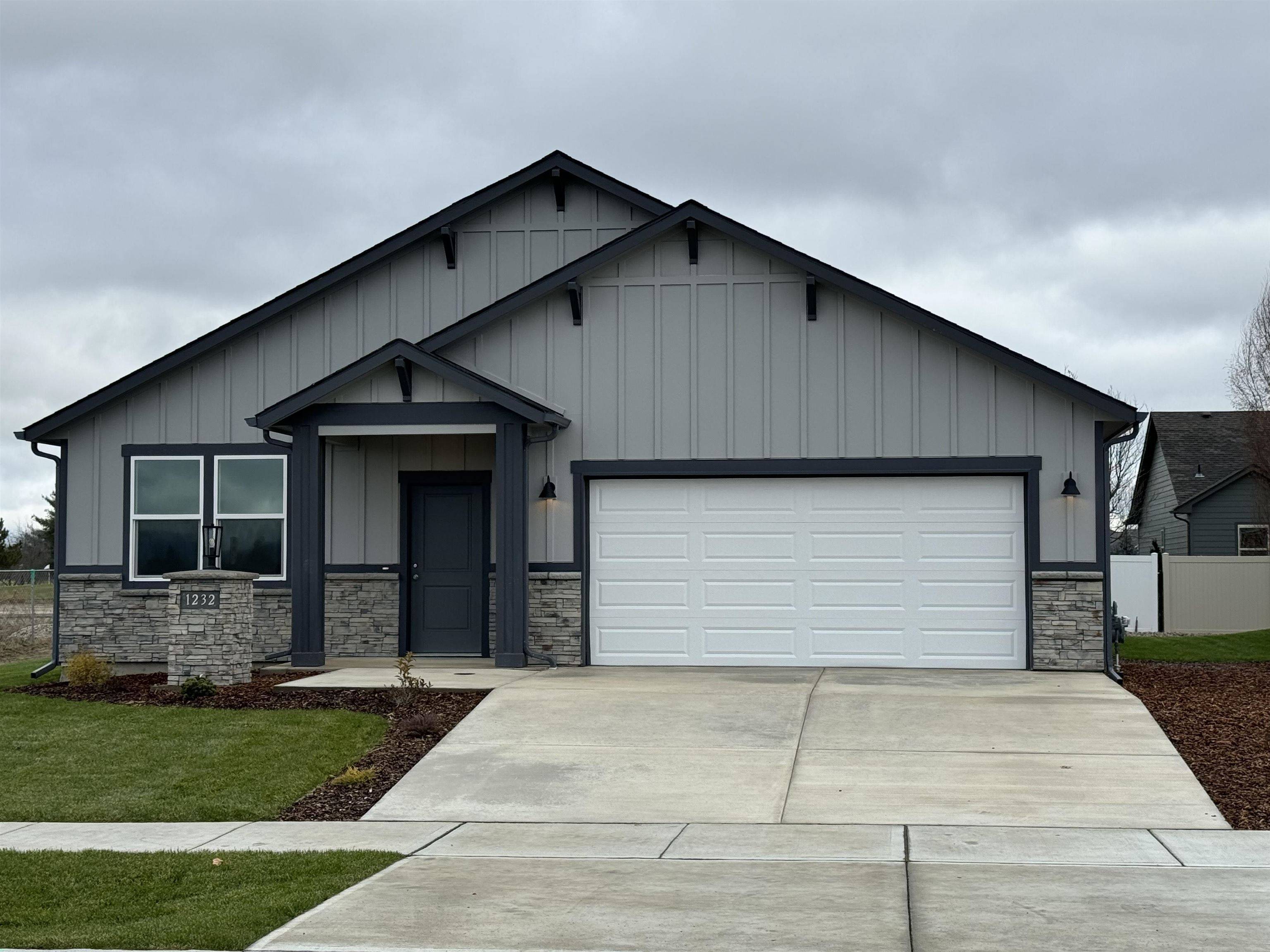 Deer Park, WA 99006,1232 N HIGH DESERT Dr