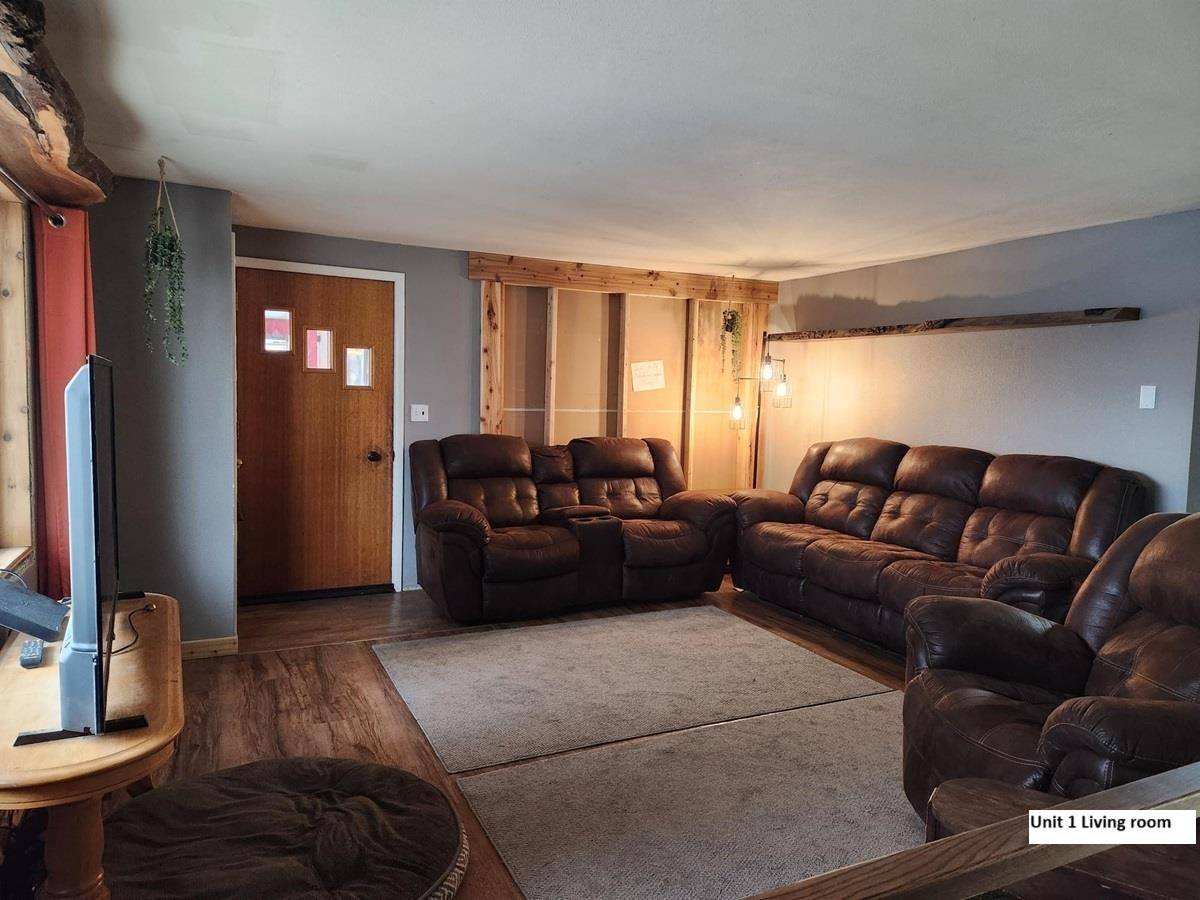 Chewelah, WA 99109,104 -106 N Ridge St