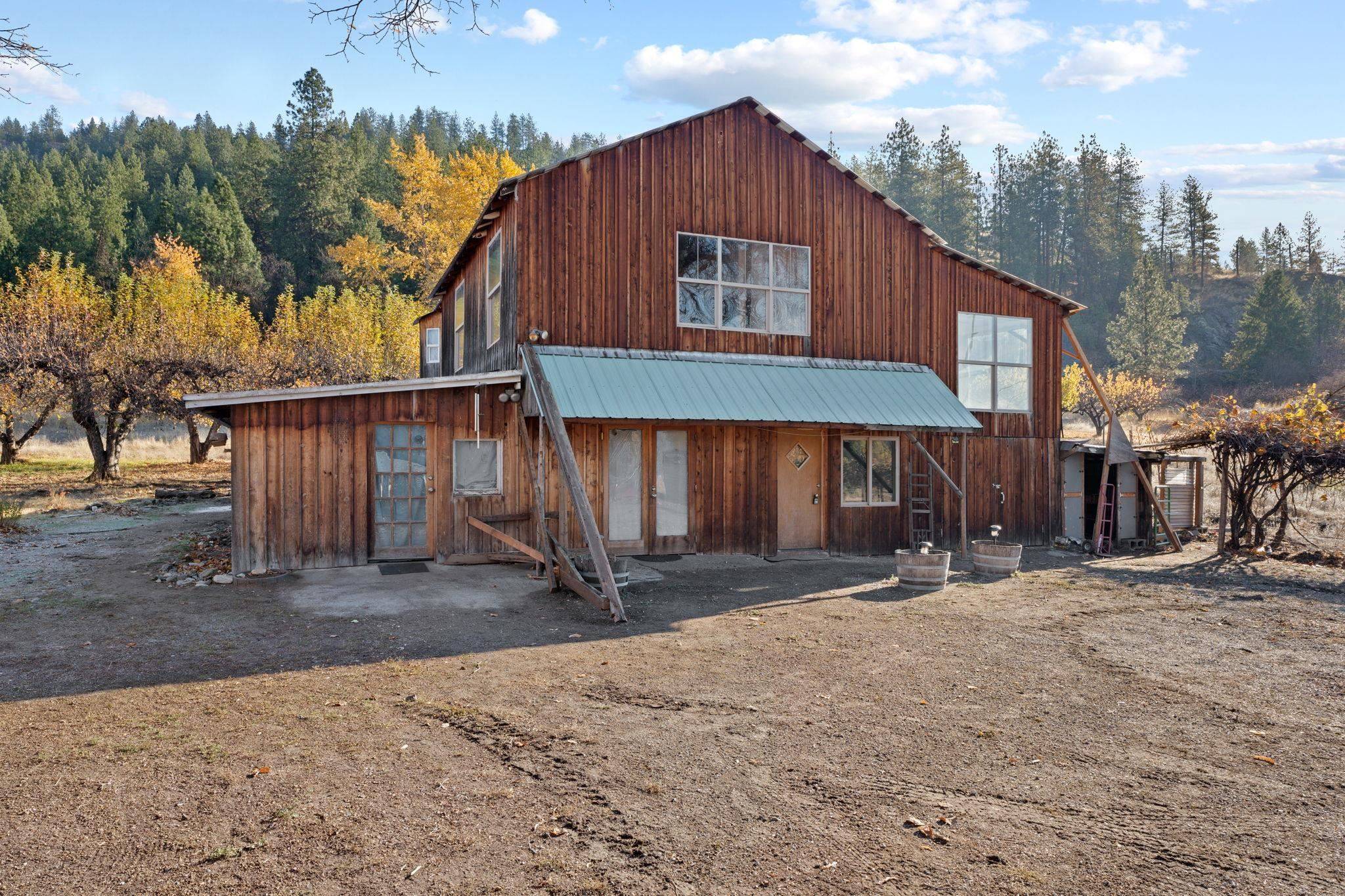 Kettle Falls, WA 99141,1306 Peachcrest Rd