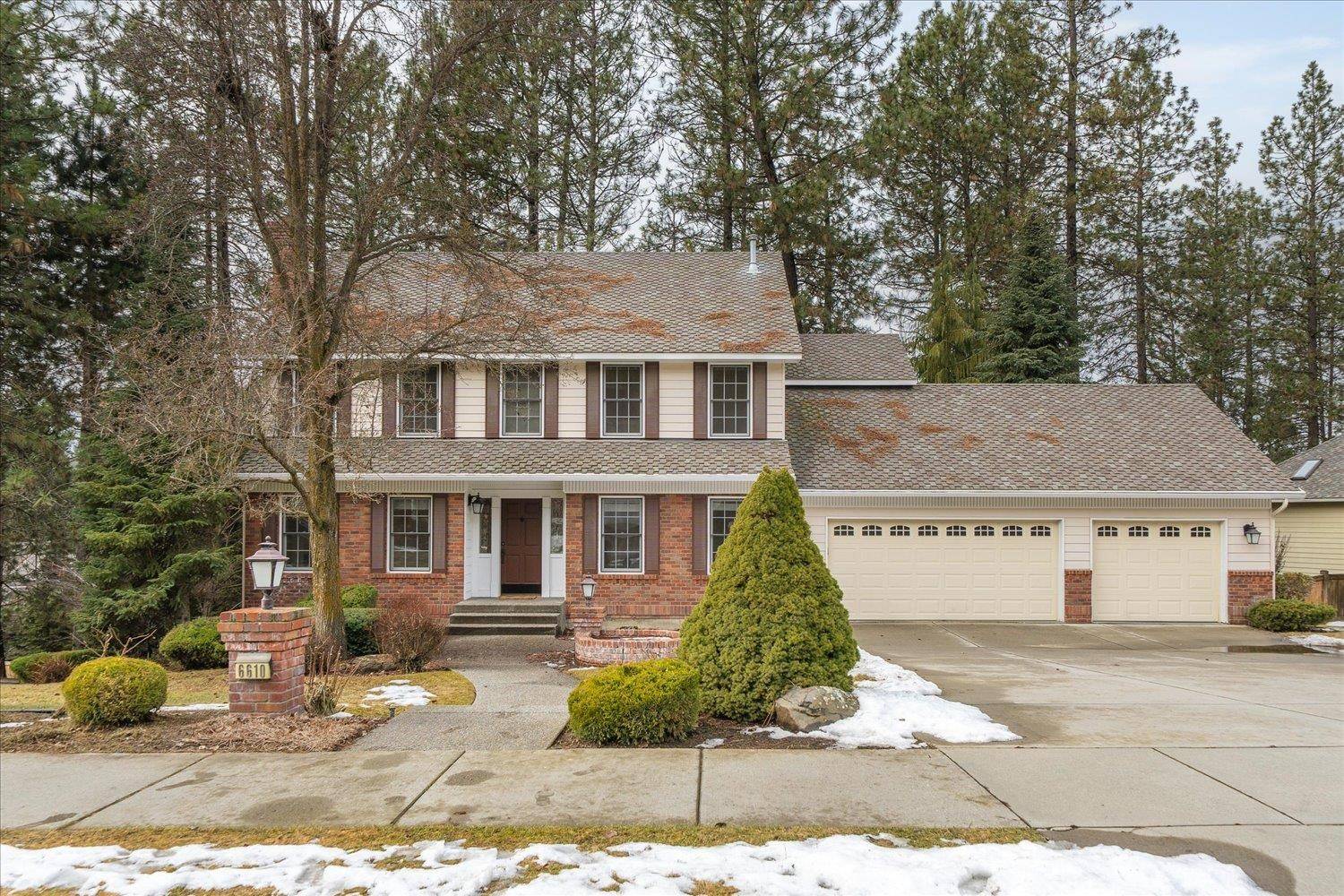 Spokane, WA 99223,6610 S Devonshire Ct