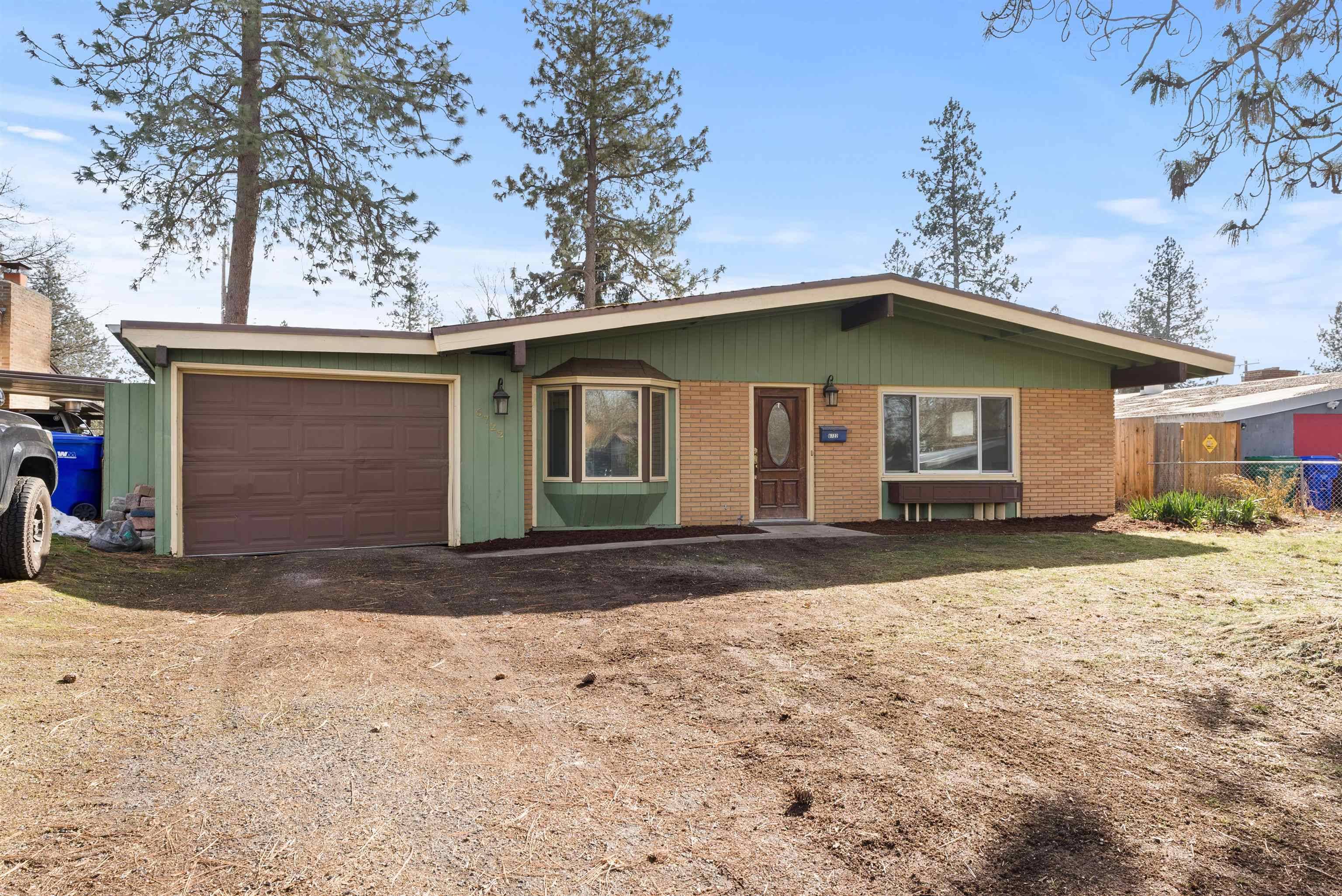 Spokane, WA 99208,6722 N Howard St