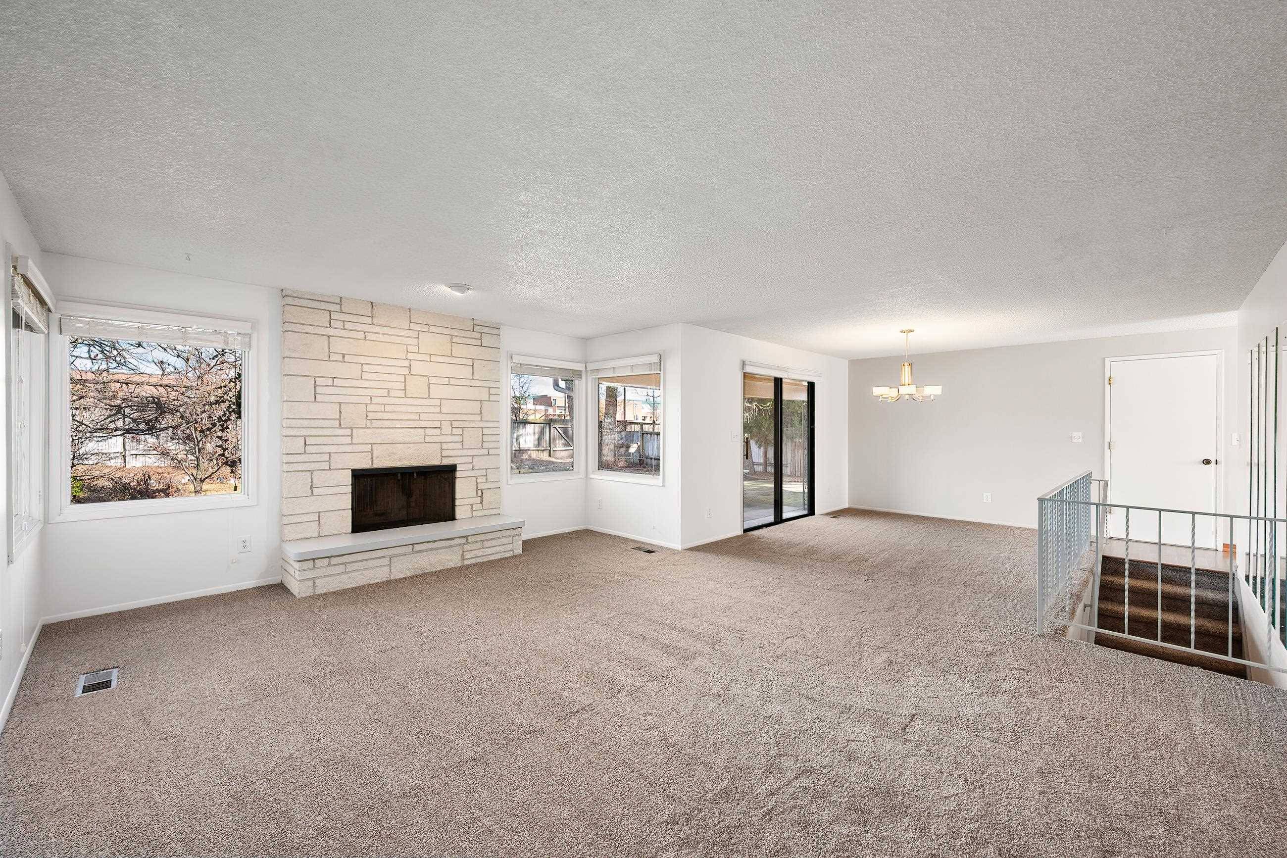 Spokane, WA 99218,312 W Spruce Ct