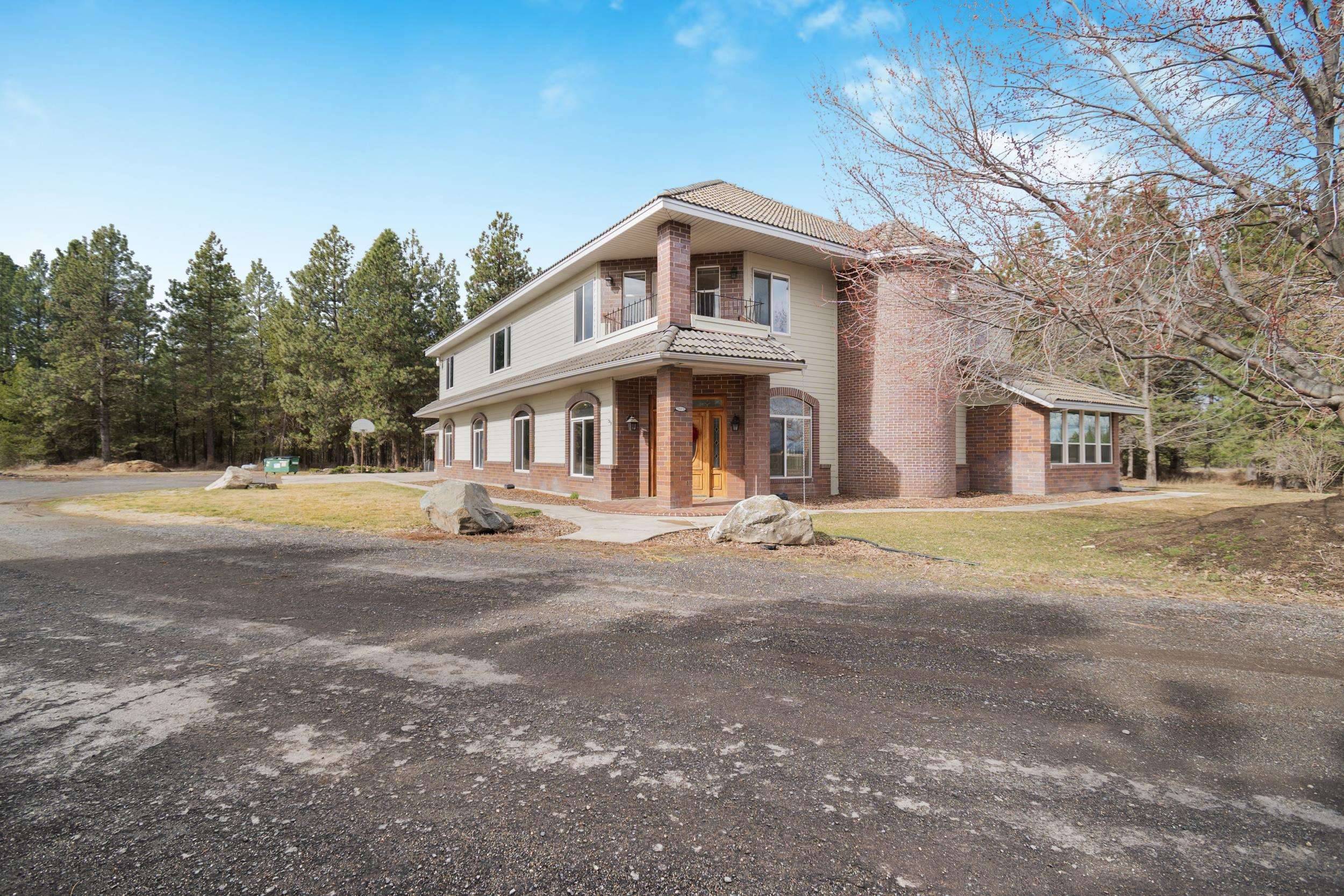 Colbert, WA 99005,21411 N HWY 395 Hwy