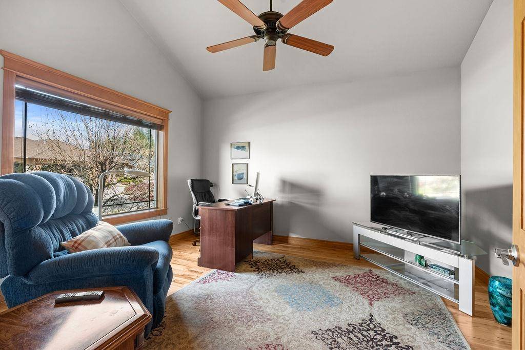 Spokane, WA 99208,1220 E Fireside Ln