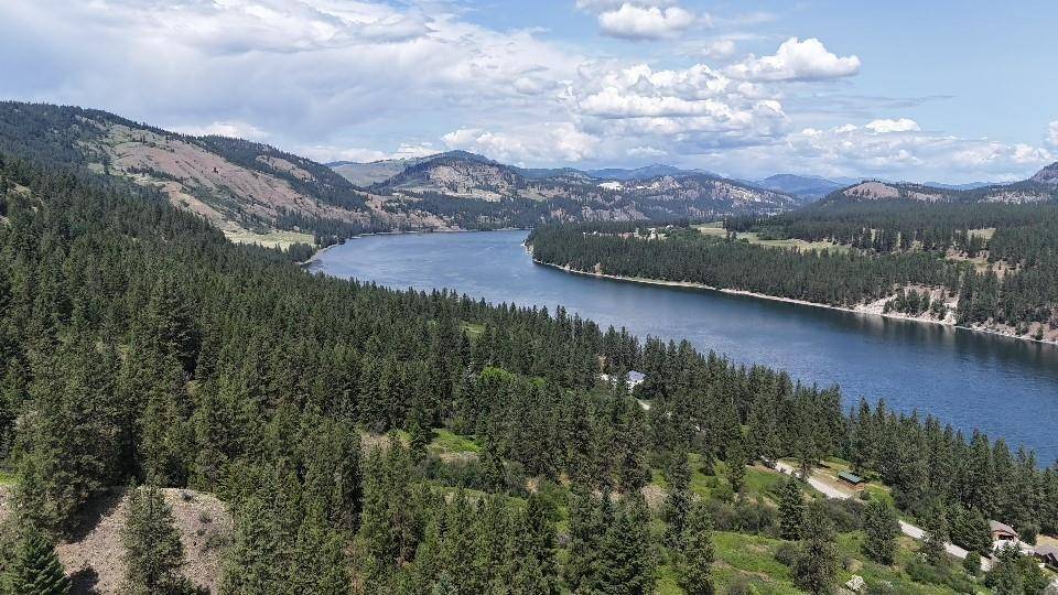 Kettle Falls, WA 99141,20XX Northport Flat Creek Rd