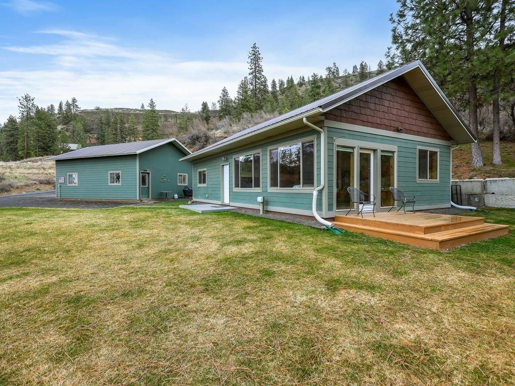 Seven Bays, WA 99122,29770 Blue Sky Dr East