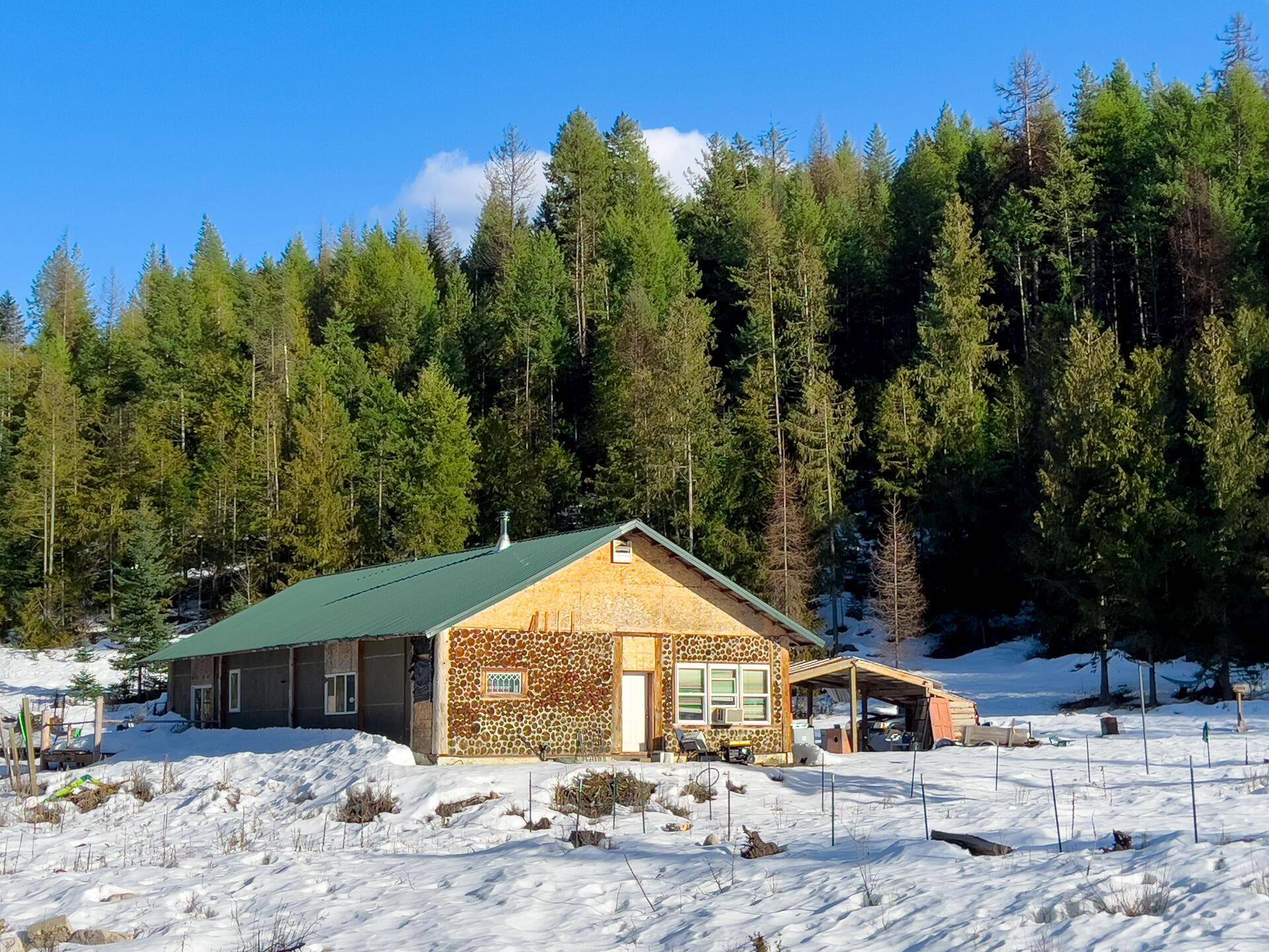 Colville, WA 99114,2467 Widow Rd #D