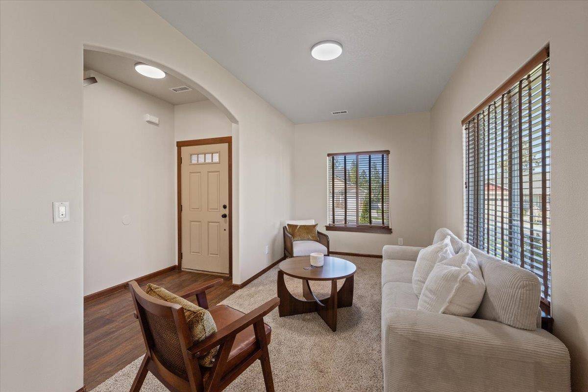 Spokane, WA 99208,10414 N Alberta Cir