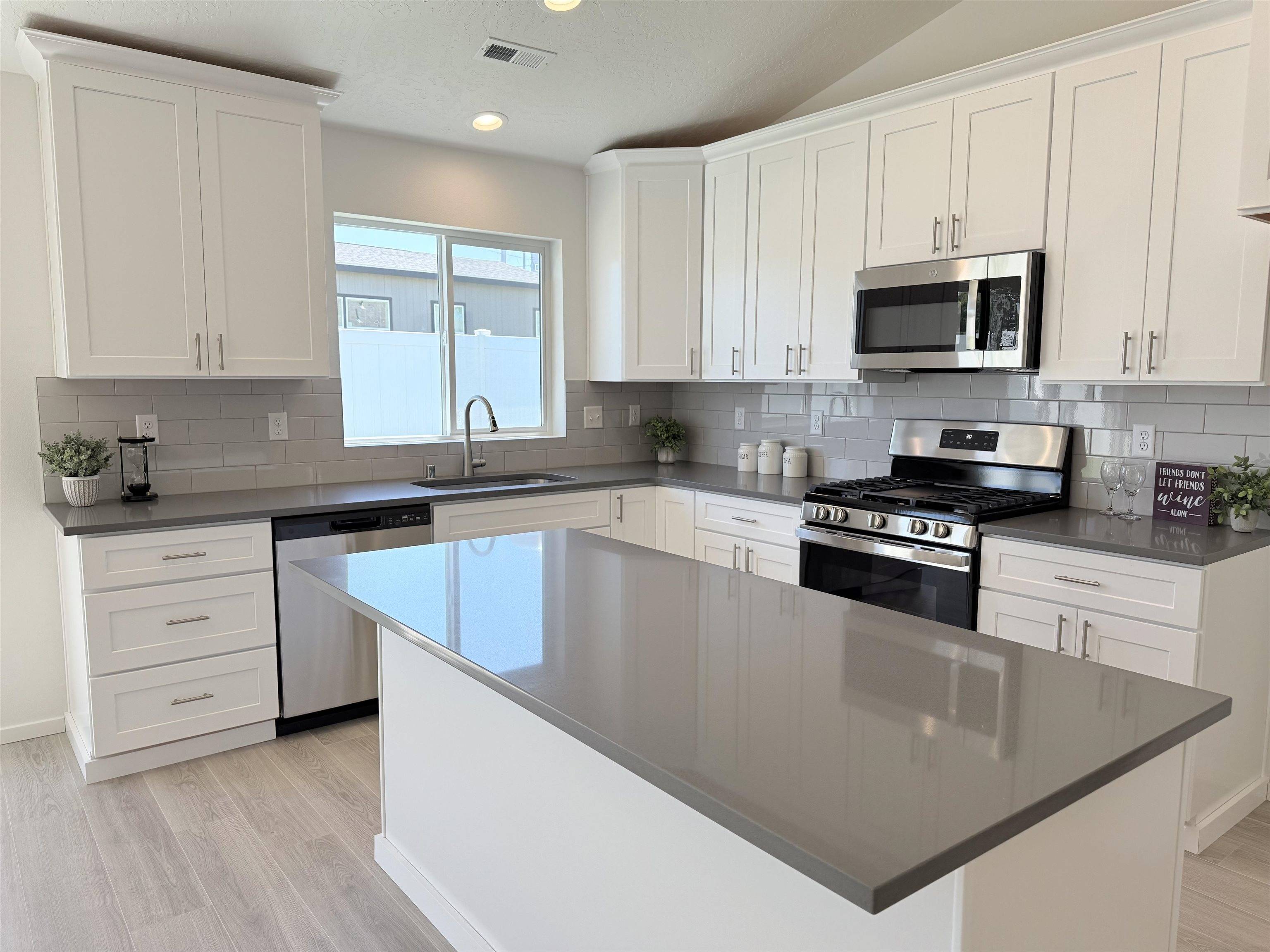 Spokane Valley, WA 99206,9520 E Michielli Ln