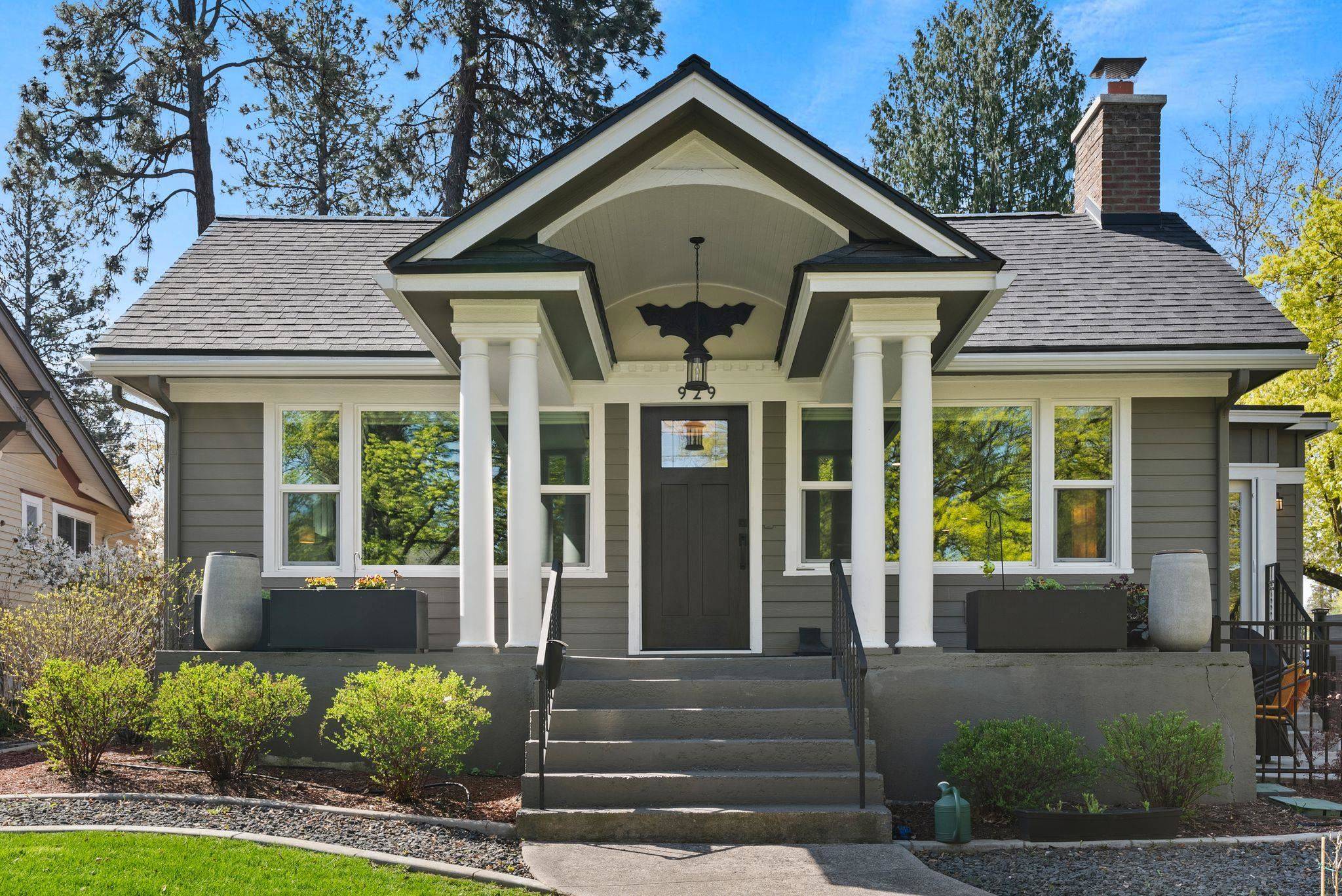 Spokane, WA 99203,929 W 24TH Ave