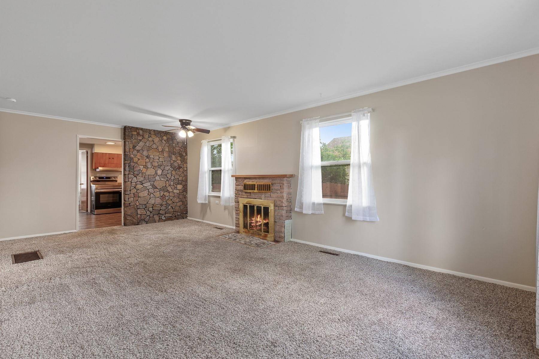 Spokane, WA 99207,1024 E Dalton Ave