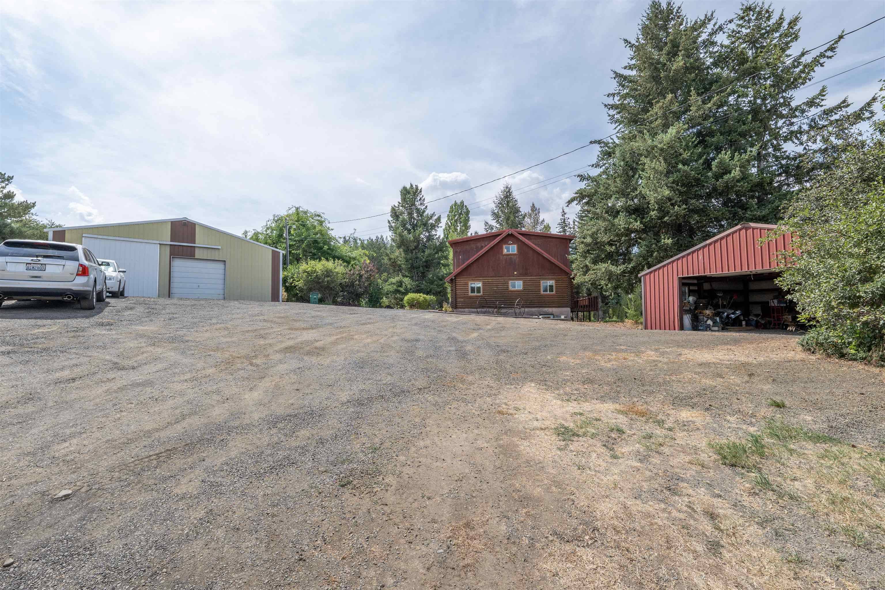 Tekoa, WA 99033,900 E Seaman Rd