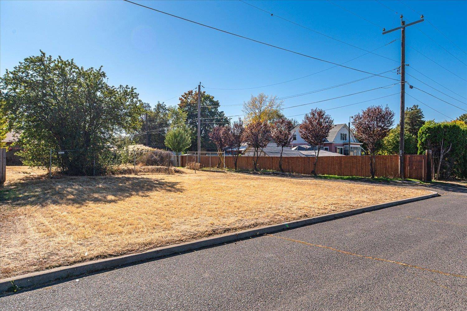 Spokane, WA 99207,1222 E Marietta Ave