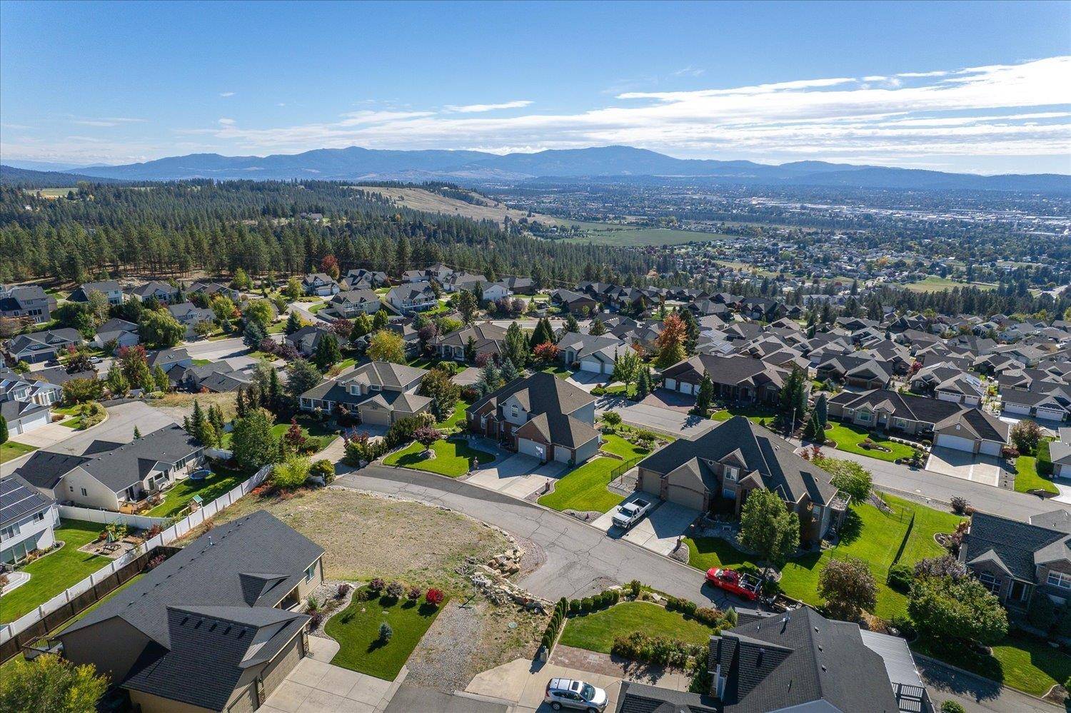 Spokane, WA 99217,6004 N Crestmont Ln